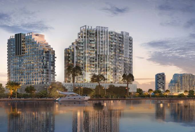 Coastal golf community